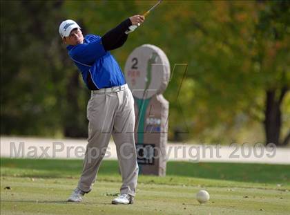 Thumbnail 1 in Benton (IHSA Class 1A Sectional)  photogallery.