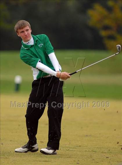 Thumbnail 2 in Benton (IHSA Class 1A Sectional)  photogallery.