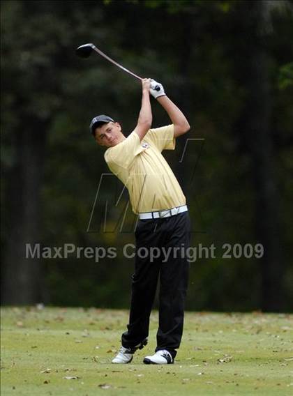 Thumbnail 2 in Benton (IHSA Class 1A Sectional)  photogallery.