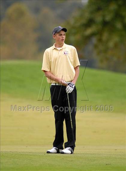 Thumbnail 1 in Benton (IHSA Class 1A Sectional)  photogallery.