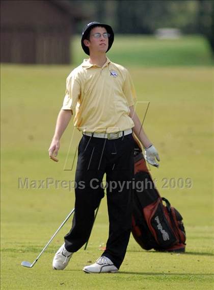 Thumbnail 2 in Benton (IHSA Class 1A Sectional)  photogallery.