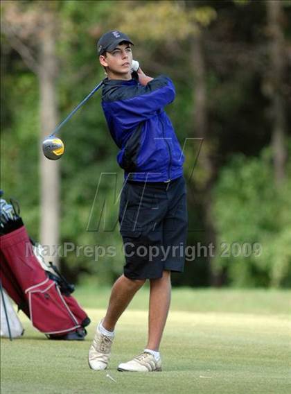 Thumbnail 2 in Benton (IHSA Class 1A Sectional)  photogallery.