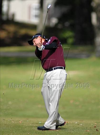 Thumbnail 1 in Benton (IHSA Class 1A Sectional)  photogallery.