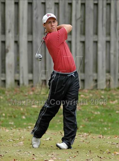 Thumbnail 2 in Benton (IHSA Class 1A Sectional)  photogallery.