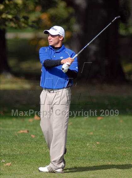 Thumbnail 3 in Benton (IHSA Class 1A Sectional)  photogallery.