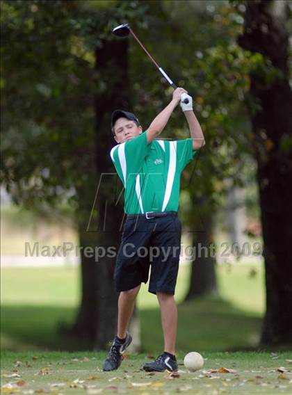 Thumbnail 2 in Benton (IHSA Class 1A Sectional)  photogallery.