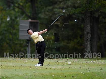 Thumbnail 2 in Benton (IHSA Class 1A Sectional)  photogallery.