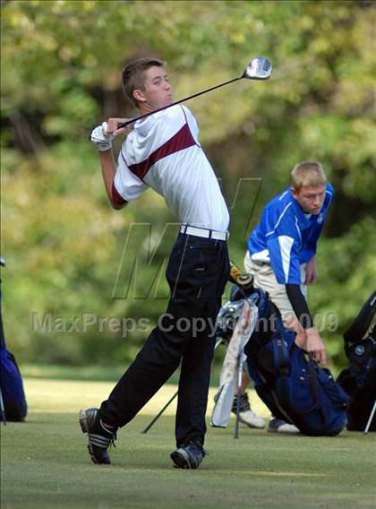 Thumbnail 3 in Benton (IHSA Class 1A Sectional)  photogallery.