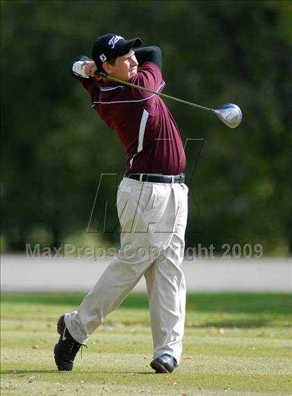 Thumbnail 3 in Benton (IHSA Class 1A Sectional)  photogallery.