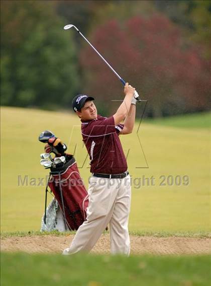 Thumbnail 1 in Benton (IHSA Class 1A Sectional)  photogallery.