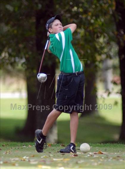 Thumbnail 1 in Benton (IHSA Class 1A Sectional)  photogallery.