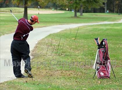 Thumbnail 2 in Benton (IHSA Class 1A Sectional)  photogallery.