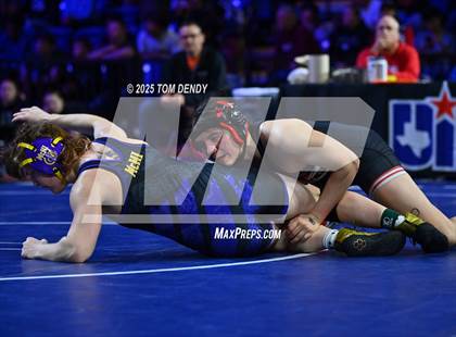 Thumbnail 2 in UIL Wrestling 5A Finals (138 lb - 235 lb) photogallery.