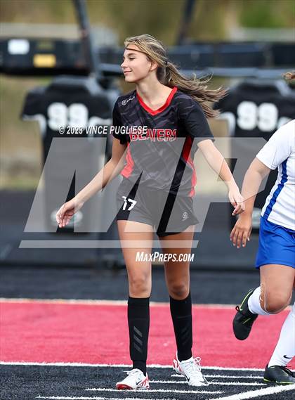 Thumbnail 1 in Rochester @ Tenino photogallery.