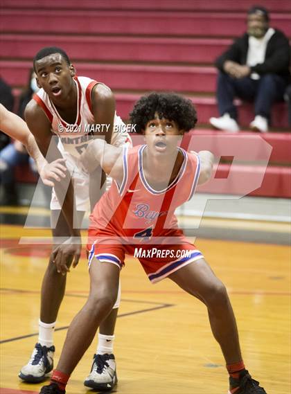 Thumbnail 1 in Beyer vs. Modesto photogallery.