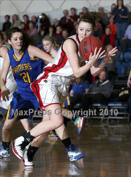 Thumbnail 1 in Steamboat Springs vs. Wheat Ridge (4A 2nd Round) photogallery.