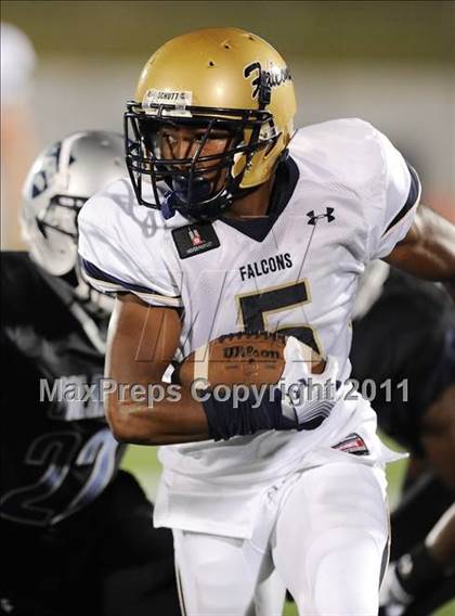 Thumbnail 2 in Gilman vs. Good Counsel (Patriot Classic) photogallery.