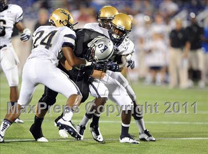 Thumbnail 3 in Gilman vs. Good Counsel (Patriot Classic) photogallery.