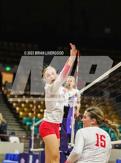 Thumbnail 1 in Eaton vs. University (CHSAA 3A Round 2) photogallery.