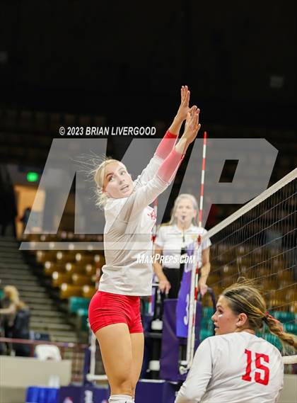 Thumbnail 3 in Eaton vs. University (CHSAA 3A Round 2) photogallery.