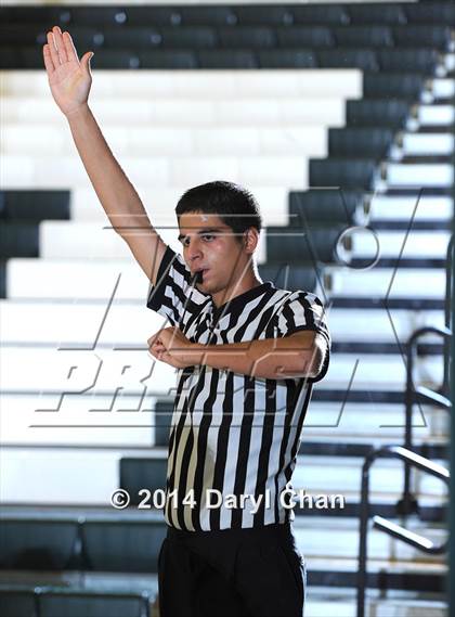 Thumbnail 3 in Mark Keppel vs. Poly (San Gabriel Tournament) photogallery.