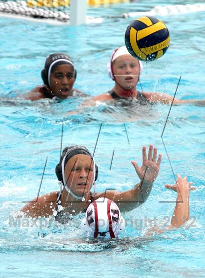 Thumbnail 2 in Archbishop Mitty vs Sacred Heart Prep (St. Francis Invitational) photogallery.