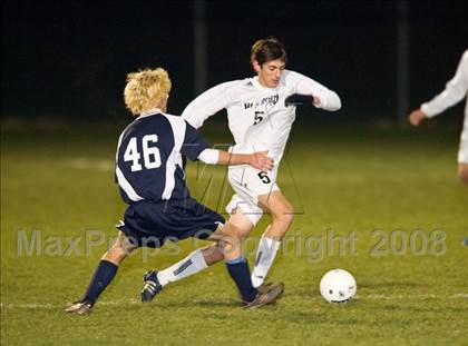 Thumbnail 1 in Avon vs Wethersfield (Class L Semifinal) photogallery.