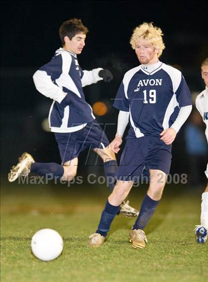 Thumbnail 3 in Avon vs Wethersfield (Class L Semifinal) photogallery.