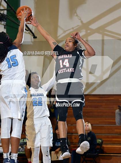 Thumbnail 1 in Harvard-Westlake vs. Centennial (St. Mary's Stockton MLK Showcase) photogallery.