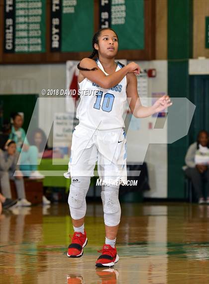Thumbnail 2 in Harvard-Westlake vs. Centennial (St. Mary's Stockton MLK Showcase) photogallery.