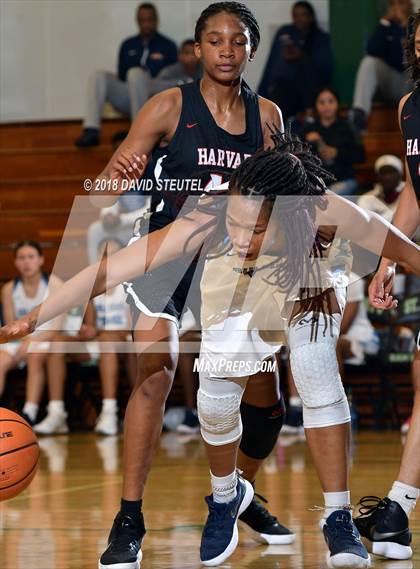 Thumbnail 2 in Harvard-Westlake vs. Centennial (St. Mary's Stockton MLK Showcase) photogallery.