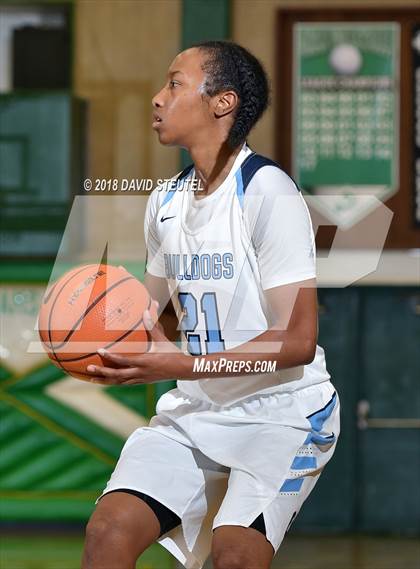 Thumbnail 3 in Harvard-Westlake vs. Centennial (St. Mary's Stockton MLK Showcase) photogallery.