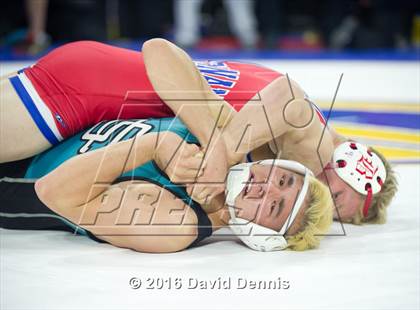 Thumbnail 3 in CIF State Boys Wrestling Championships (Round 1) photogallery.