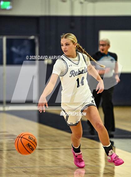 Thumbnail 2 in Chatfield @ Columbine photogallery.