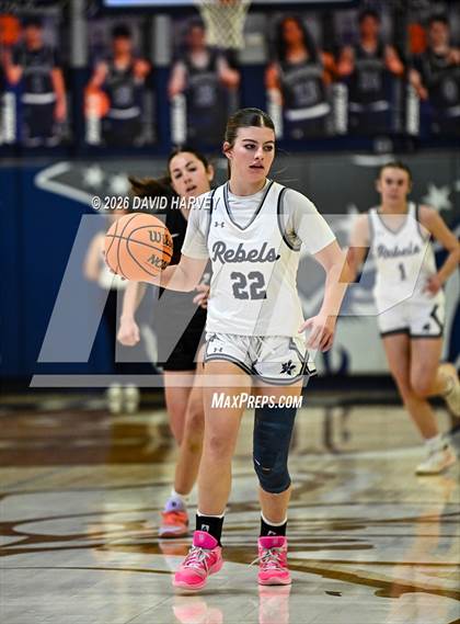 Thumbnail 1 in Chatfield @ Columbine photogallery.