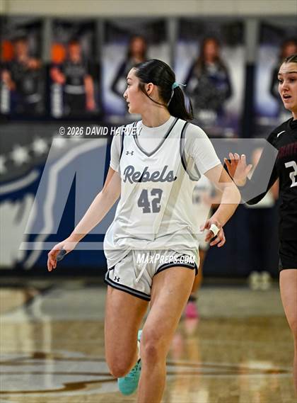 Thumbnail 3 in Chatfield @ Columbine photogallery.