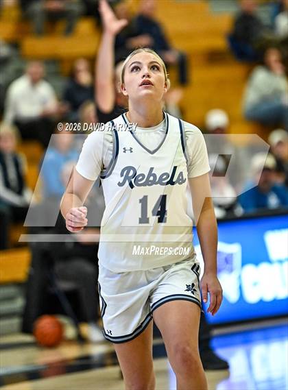 Thumbnail 2 in Chatfield @ Columbine photogallery.