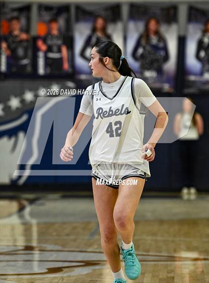 Thumbnail 1 in Chatfield @ Columbine photogallery.