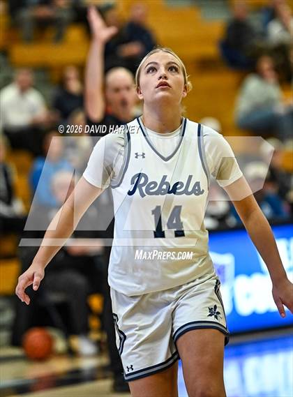 Thumbnail 3 in Chatfield @ Columbine photogallery.