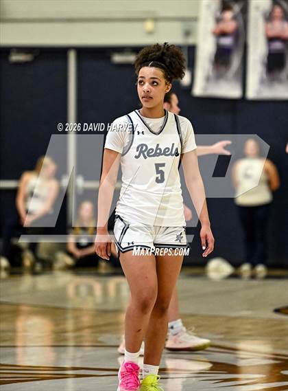 Thumbnail 2 in Chatfield @ Columbine photogallery.