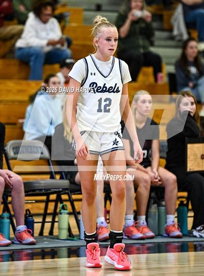 Thumbnail 2 in Chatfield @ Columbine photogallery.