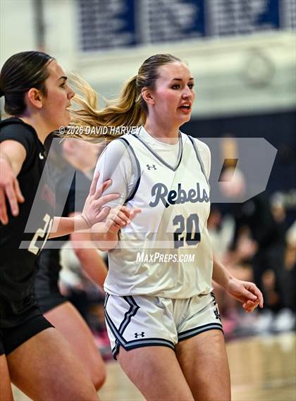 Thumbnail 3 in Chatfield @ Columbine photogallery.