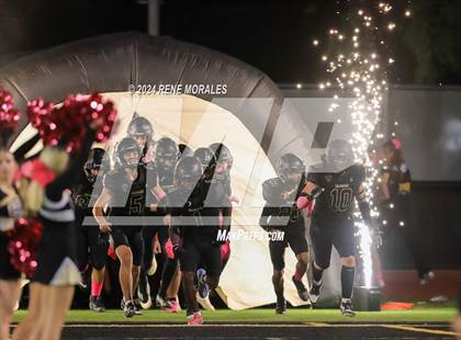 Thumbnail 1 in Newbury Park vs Calabasas photogallery.
