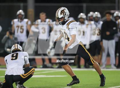 Thumbnail 1 in Newbury Park vs Calabasas photogallery.