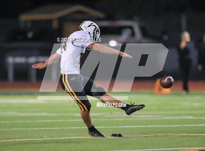 Thumbnail 1 in Newbury Park vs Calabasas photogallery.