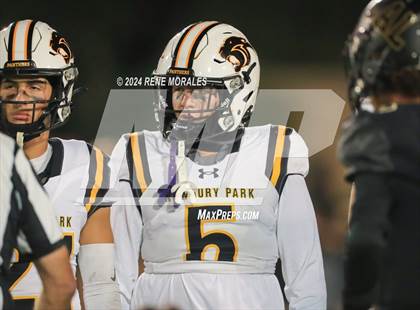 Thumbnail 3 in Newbury Park vs Calabasas photogallery.
