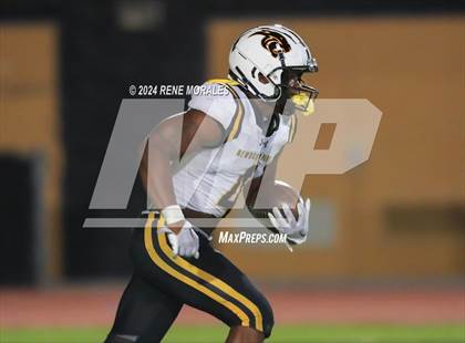 Thumbnail 2 in Newbury Park vs Calabasas photogallery.