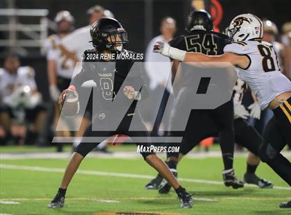 Thumbnail 3 in Newbury Park vs Calabasas photogallery.