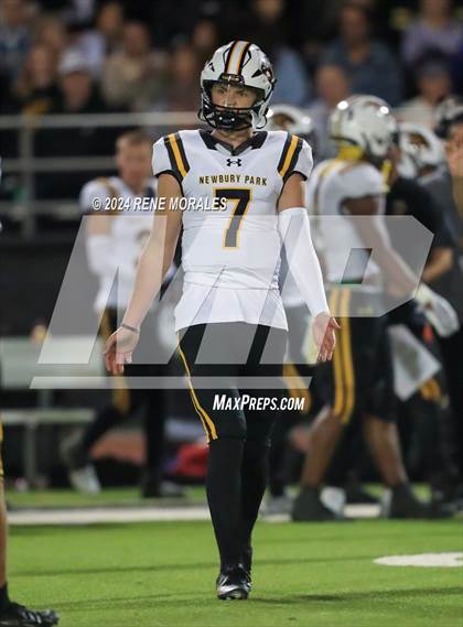 Thumbnail 1 in Newbury Park vs Calabasas photogallery.