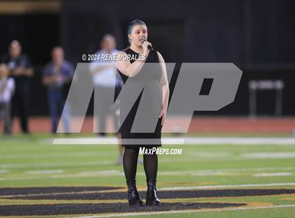 Thumbnail 3 in Newbury Park vs Calabasas photogallery.